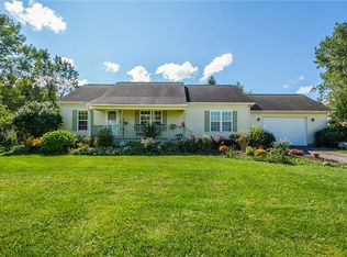 5575 Bristol Rd, Canandaigua, NY 14424