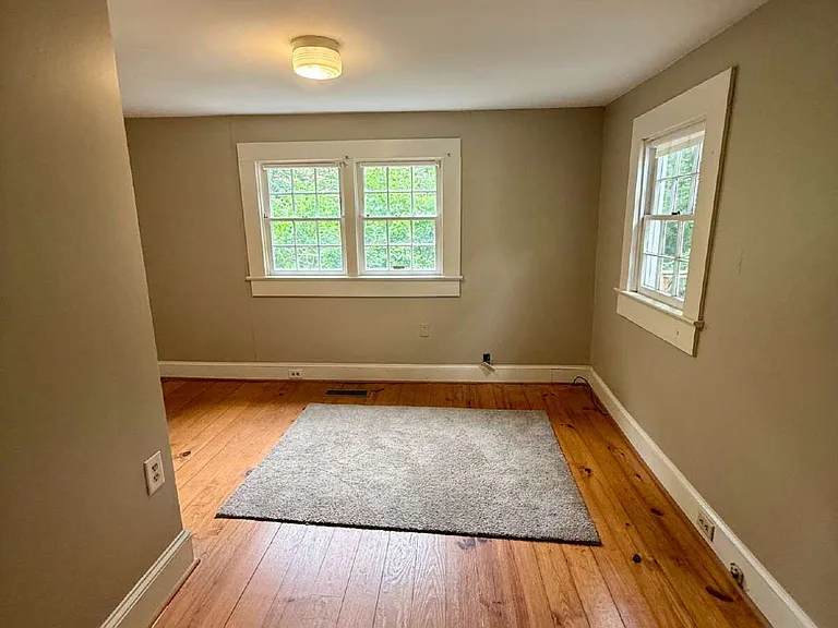 140 Park Ave — Photo 7