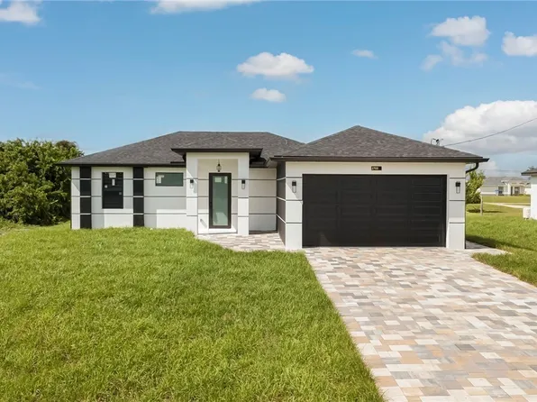 2702 11th St SW, Lehigh Acres, FL 33976