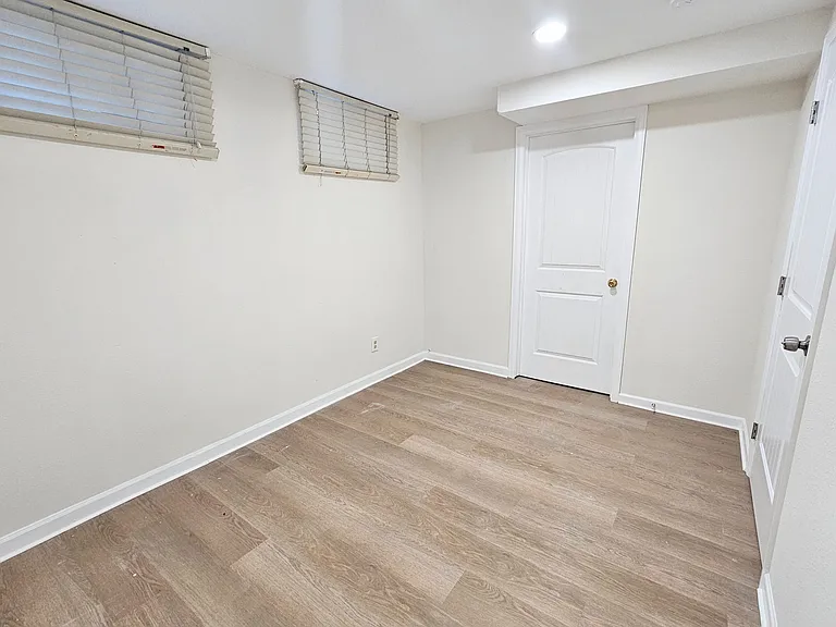 10495 E 22nd Ave #2 — Photo 7