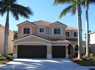 614 Honeysuckle Ln, Fort Lauderdale, FL 33327