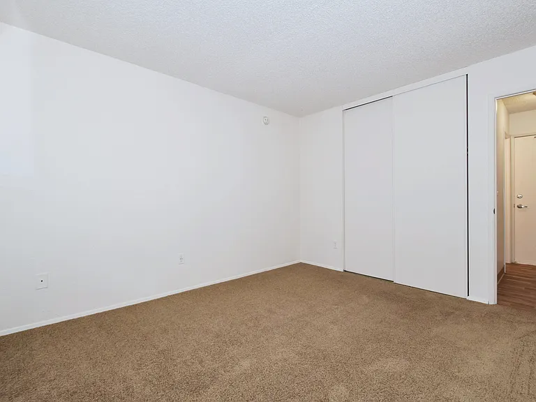 Gardenbrook Apartments — Photo 23