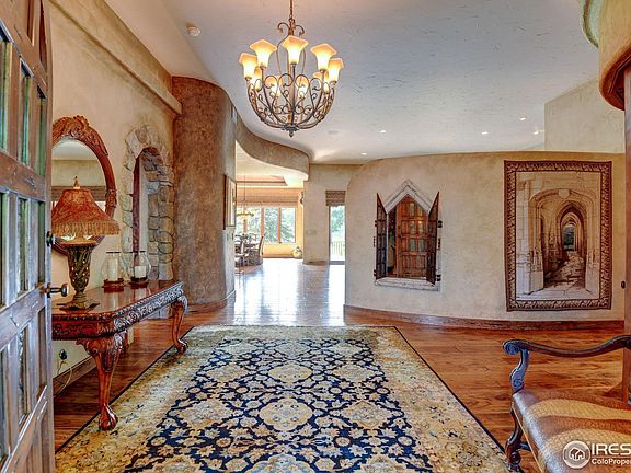 3rd image of 2586 Eldorado Springs Dr