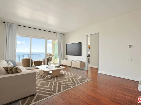 18103 Coastline Dr #8, Malibu, CA 90265