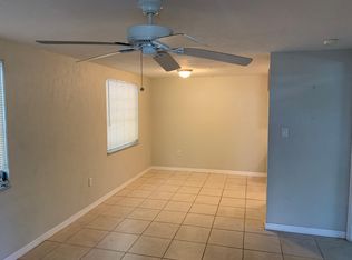 270 Washington Ave #B, Englewood, FL 34223