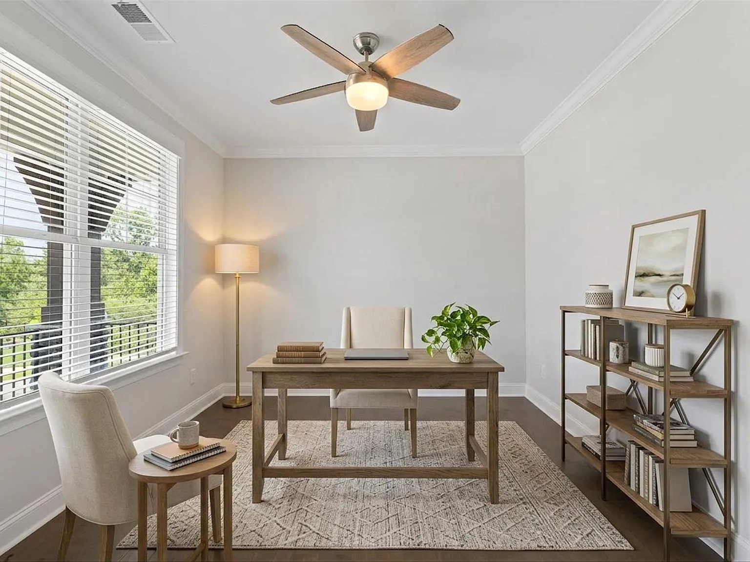 5 bed, 4.0 bath, 3517 sqft, $2,800 — Photo 4