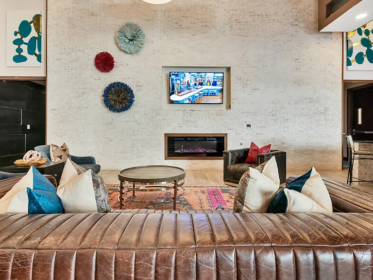 Resident Lounge