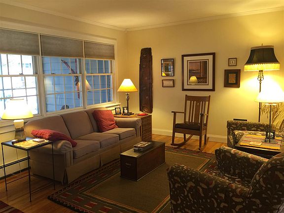 3rd image of 5 Scotchpine Dr