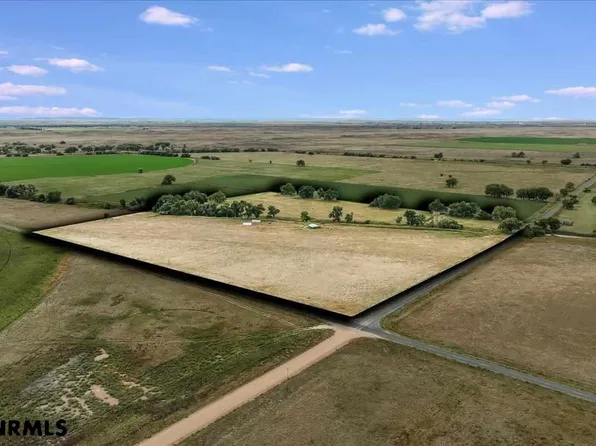 275 S F Rd, Morrill, NE 69358