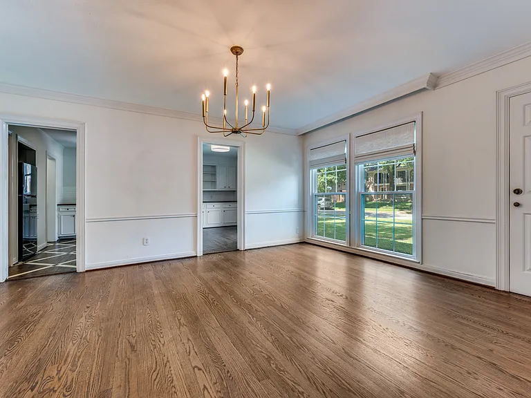 4543 Westway Ave — Photo 4