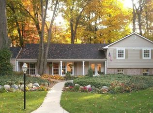 7500 Pirates Cove Ct SE, Grand Rapids, MI 49546