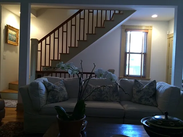 3 bed, 1700 sqft, $3,150 — Photo 2