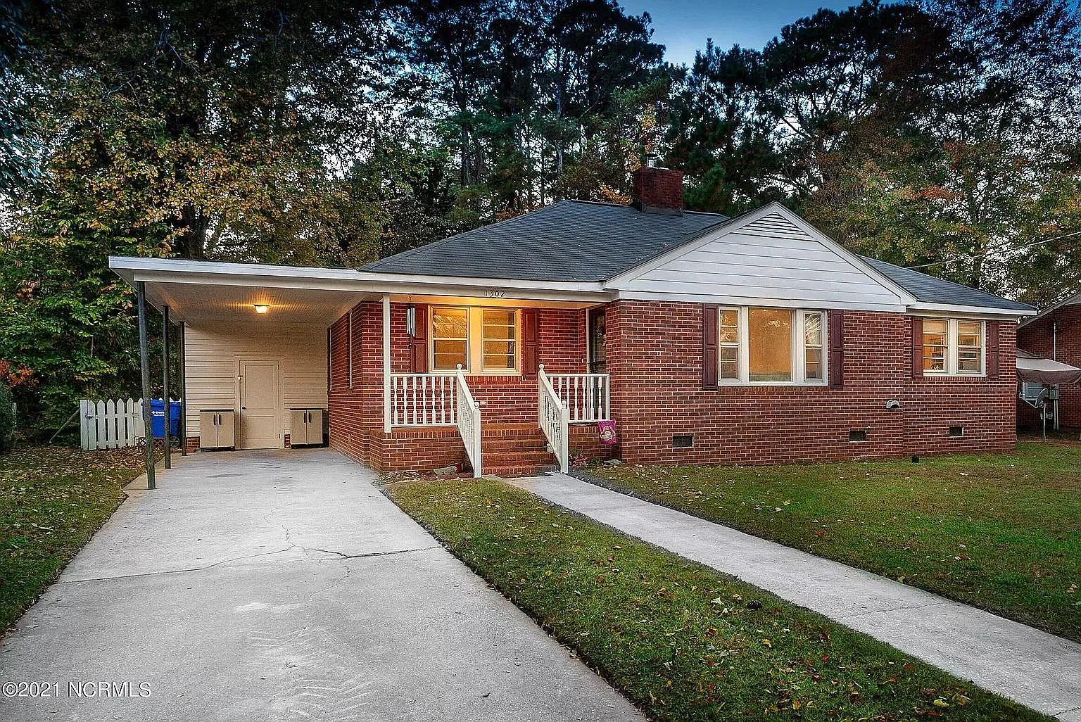 3 bed, 1388 sqft, $1,550 — Photo 1