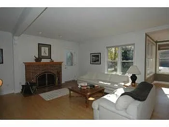 5734 Eastman Blvd photo 1