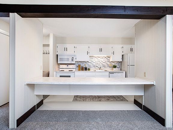 3rd image of 1115 Ski Hill Road UNIT 78