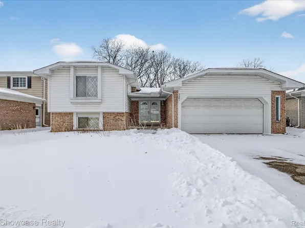 5681 Wedgewood Rd, Canton, MI 48187