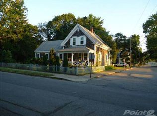 93 Main St, Marion, MA 02738