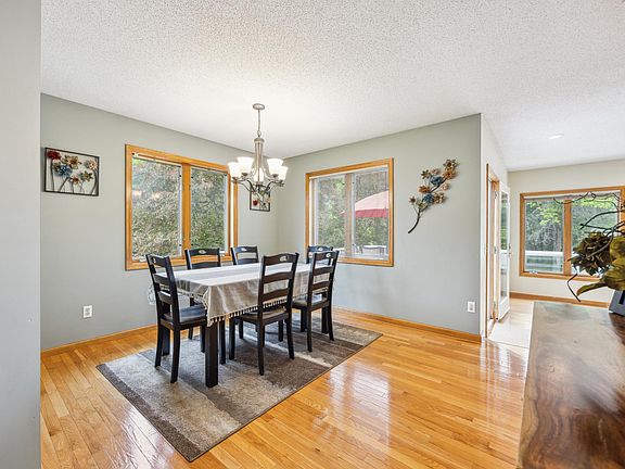 4th image of 582 139th Ln NW