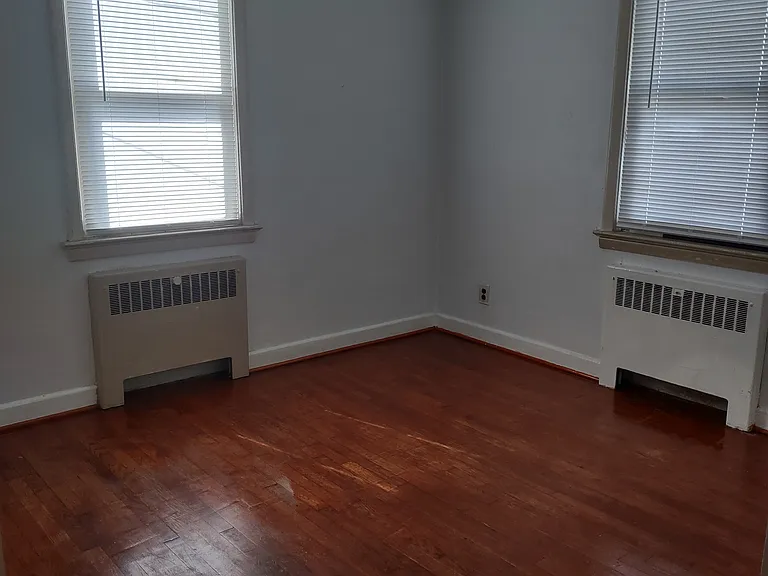 112 Beechwood Ave #1 — Photo 6