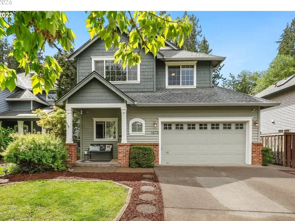 1673 NE Parkside Dr, Hillsboro, OR 97124
