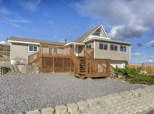 27 McClellan Peak Dr, Mound House, NV 89706