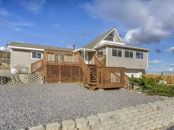 27 Mc Clellan Peak Rd, Carson City, NV 89706