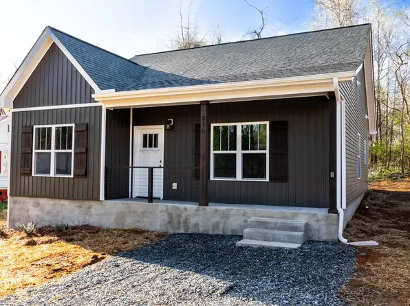 216 Roosevelt St, Eden, NC 27288