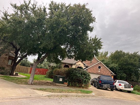 3rd image of 3356 Pine Needle Cir