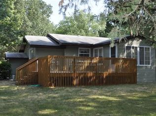 W11484 Bay Dr, Lodi, WI 53555