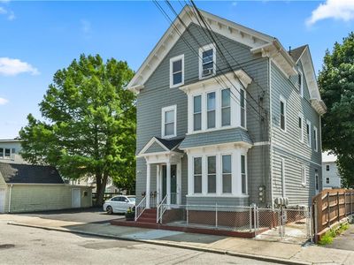 95 Chatham St, Providence, RI, 02904