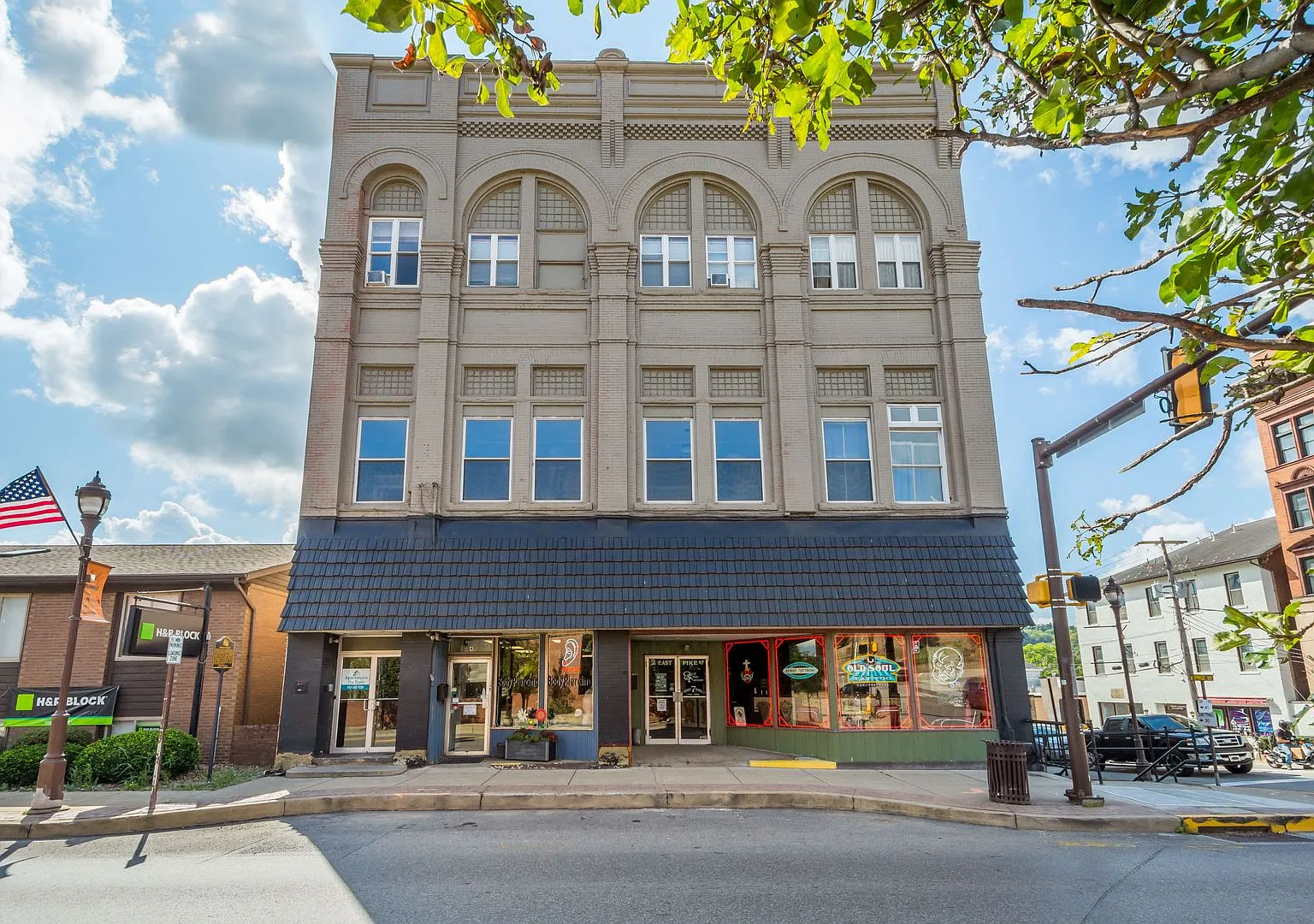 Morgan Building — Photo 4