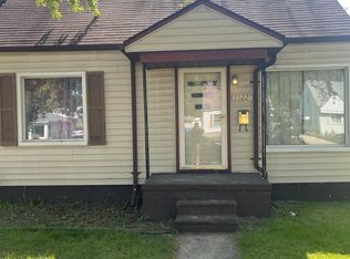 25227 Colgate St, Dearborn Heights, MI 48125