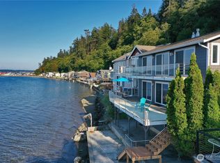 2109 Eastpoint Dr, Langley, WA