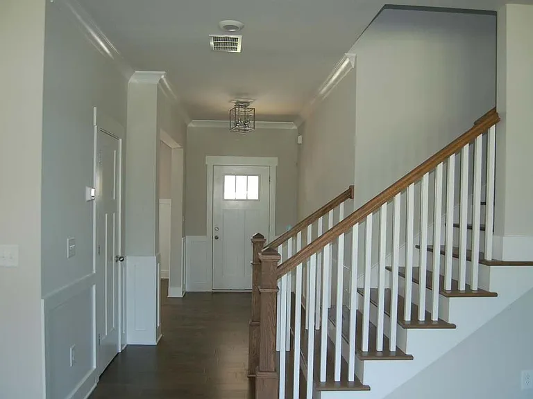 7565 Highborne Ln — Photo 7