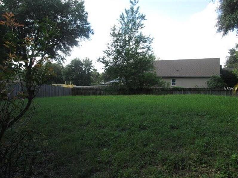 2nd image of 11900 Kathleen Ct