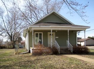 719 Kent St, Iron Mountain, MI 49801