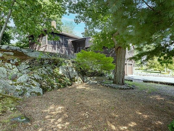 5th image of 43 Ledgewood Dr