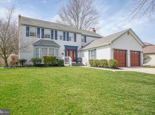 58 Kensington Dr, Eastampton, NJ 08060