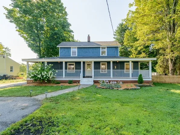50 Whiting St, Lunenburg, MA 01462