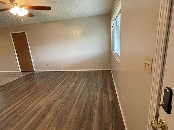 2nd image of 6401 Stonehurst Dr
