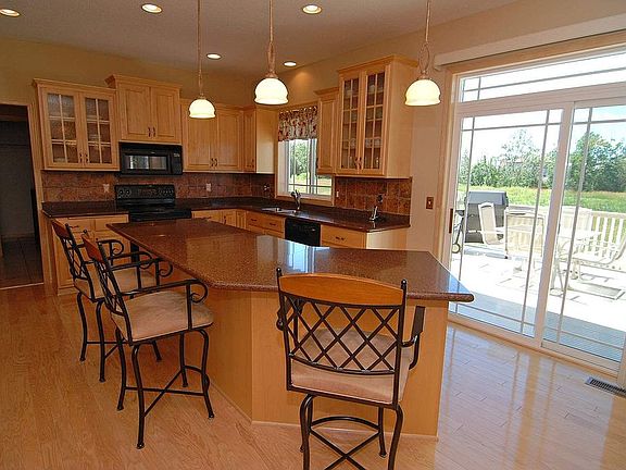Offers Breakfast Bar