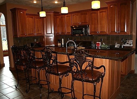 4th image of 5592 Cabernet Ct