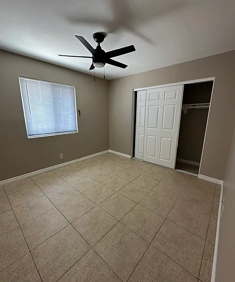 405 S Kroeger St #D — Photo 9