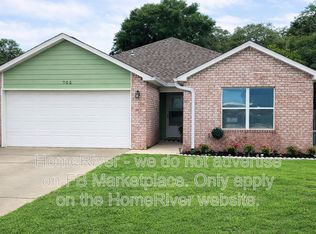 702 Oaklawn St, Fort Walton Beach, FL 32547