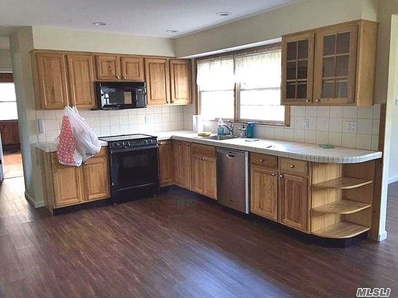 2nd image of 3603 Martha Blvd