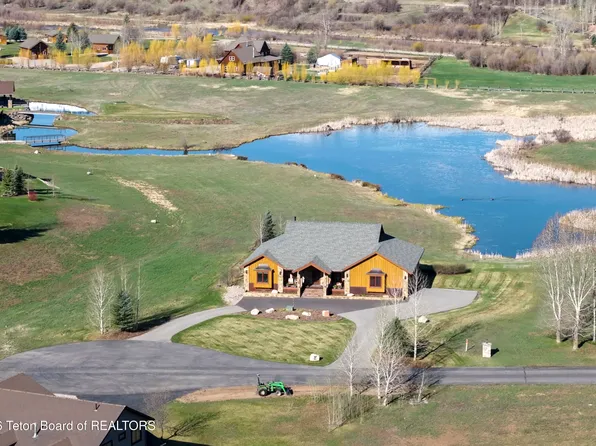 268 Willow Lake Dr, Etna, WY 83128
