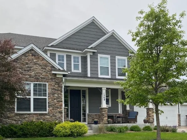 1568 Headwaters Ln, Woodbury, MN 55129
