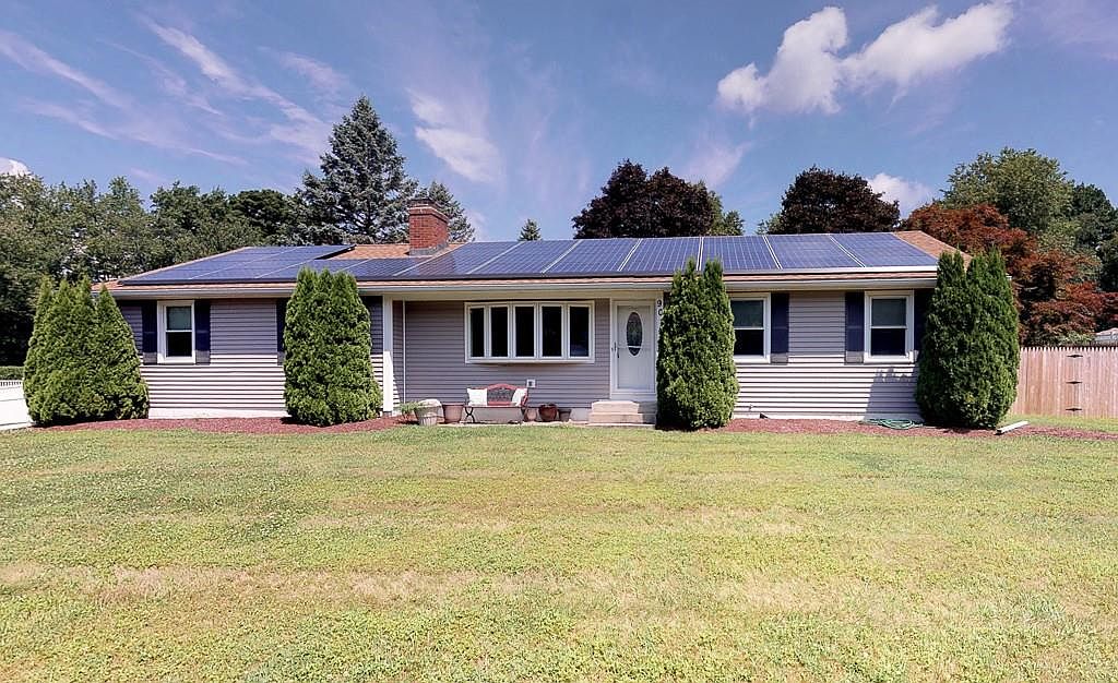 A*様 house on the hill Checker 90 90 Clover Hill Dr, Feeding Hills, MA 01030 | Zillow