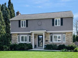 1865 Collingswood Rd, Columbus, OH 43221