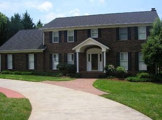 1714 Country Garden Dr, Shelby, NC 28150